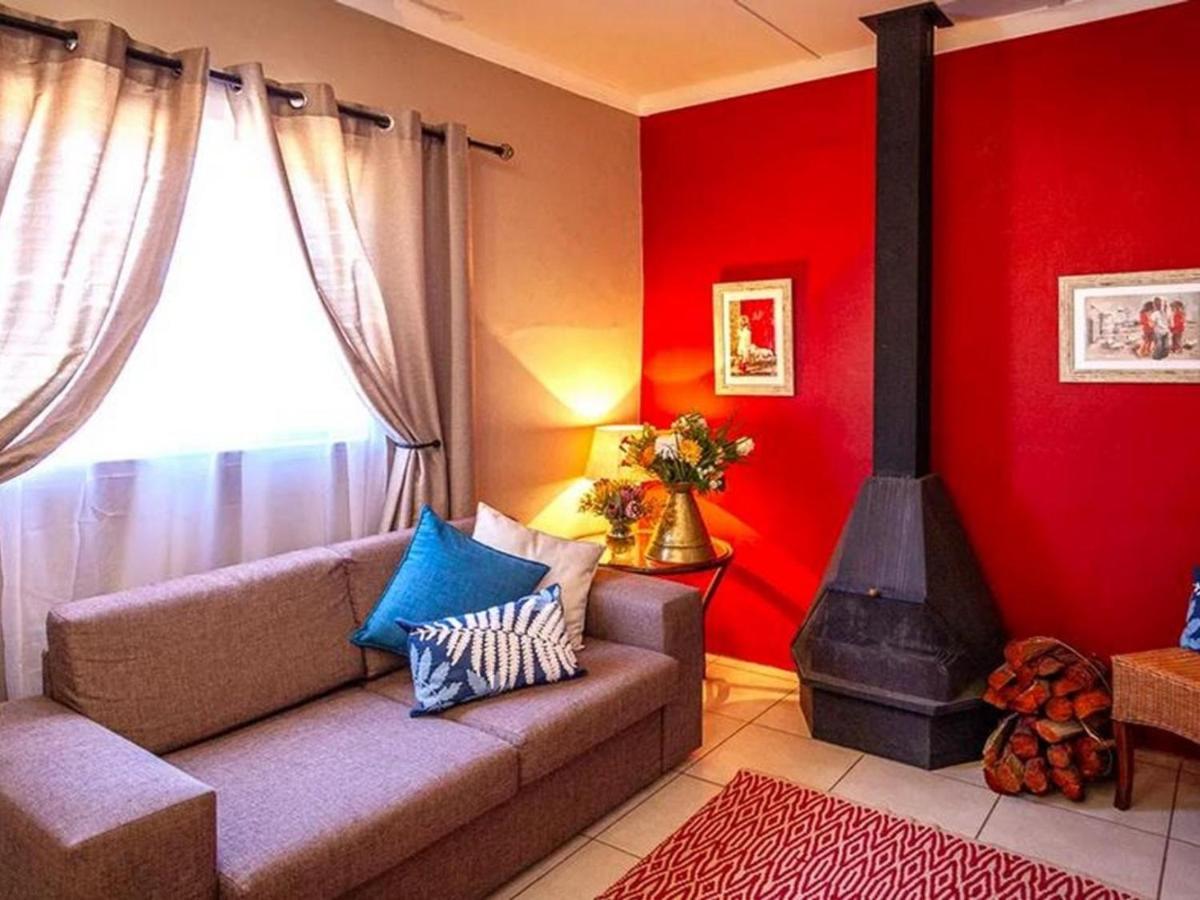 Kamieskroon Cosy Cottage エクステリア 写真