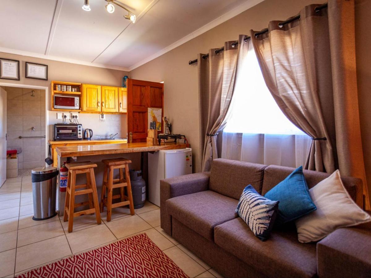 Kamieskroon Cosy Cottage エクステリア 写真